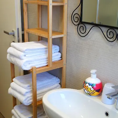 Wiligelmo Intero Con Colazione Inclusa Apartamento